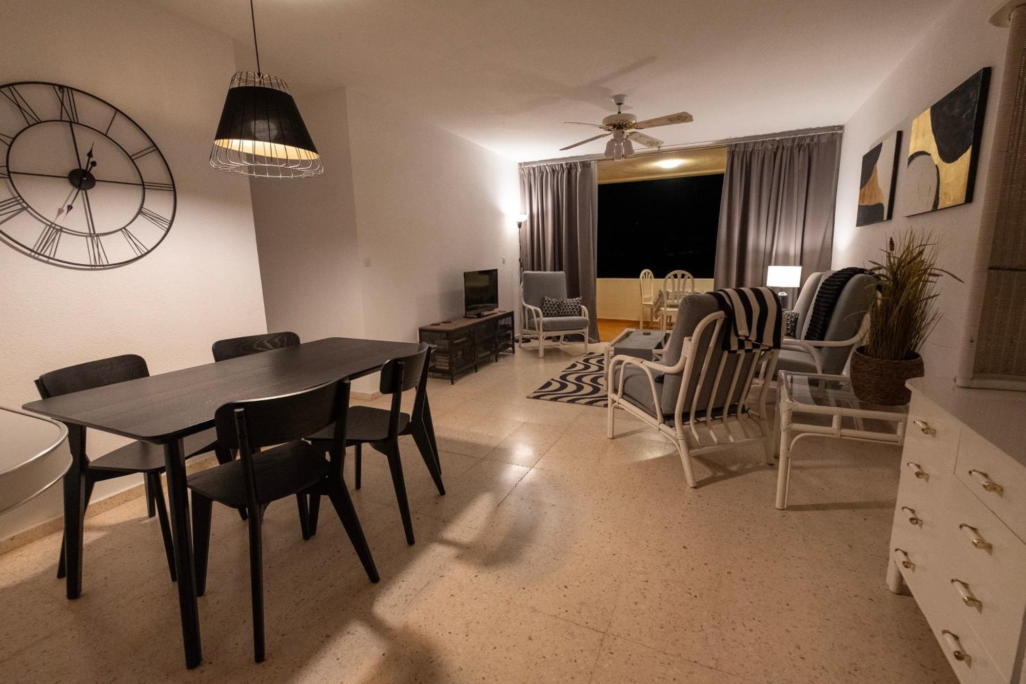 Tenerife Lizards - Apartment In The First Line 칼라오살바헤 외부 사진
