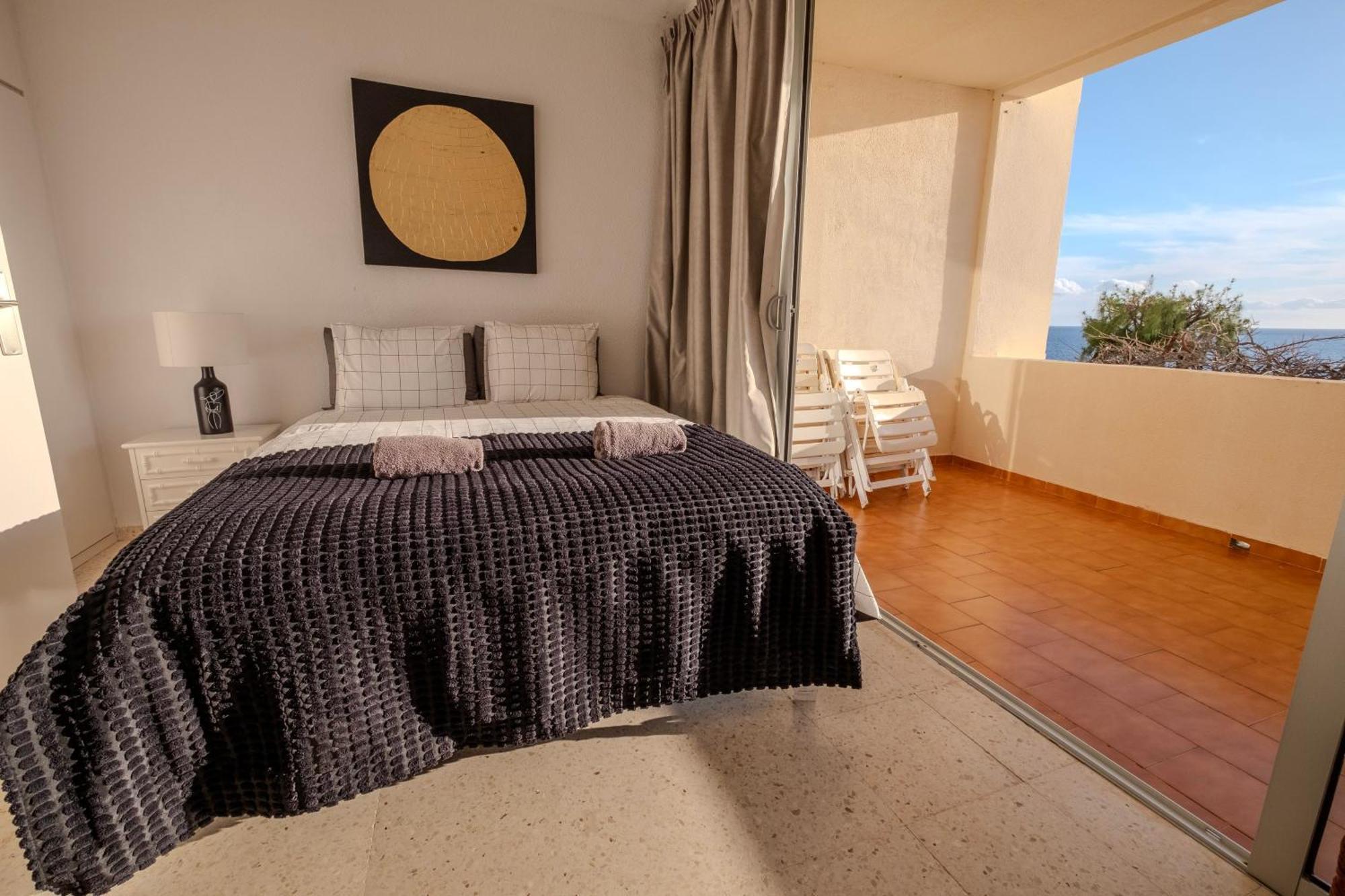 Tenerife Lizards - Apartment In The First Line 칼라오살바헤 외부 사진