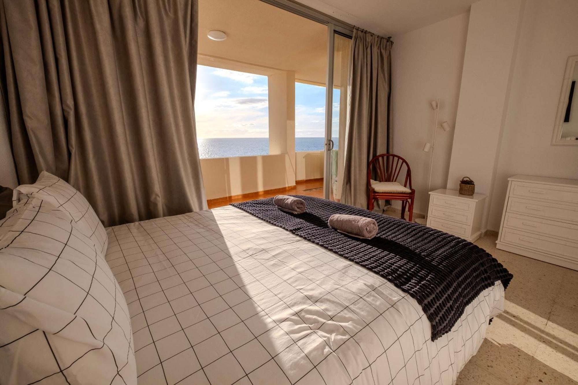 Tenerife Lizards - Apartment In The First Line 칼라오살바헤 외부 사진